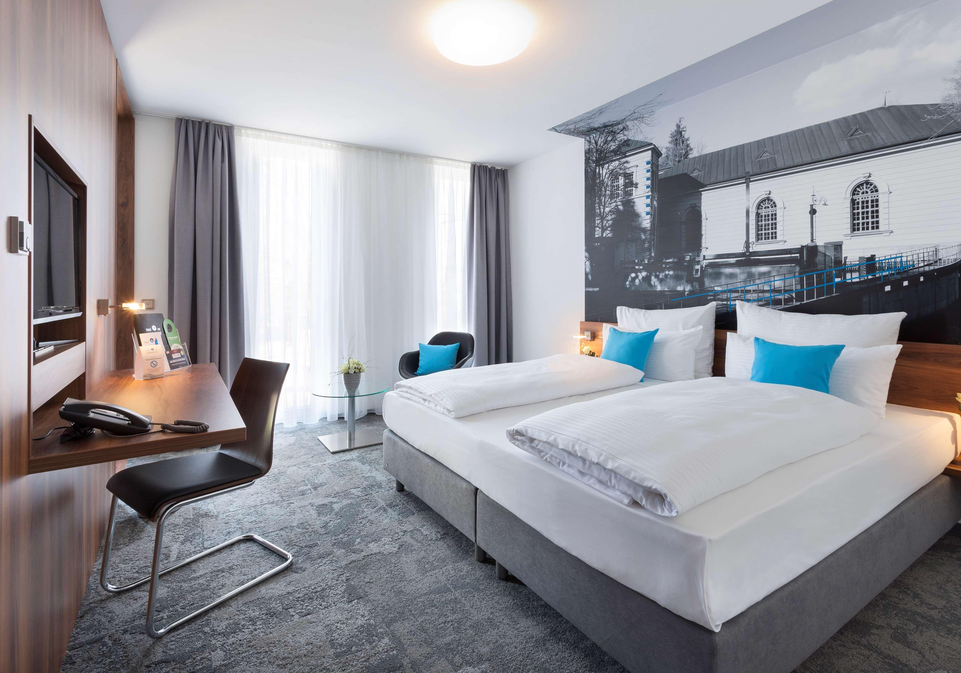 Best Western Hotel Am Europaplatz Königsbrunn Εξωτερικό φωτογραφία