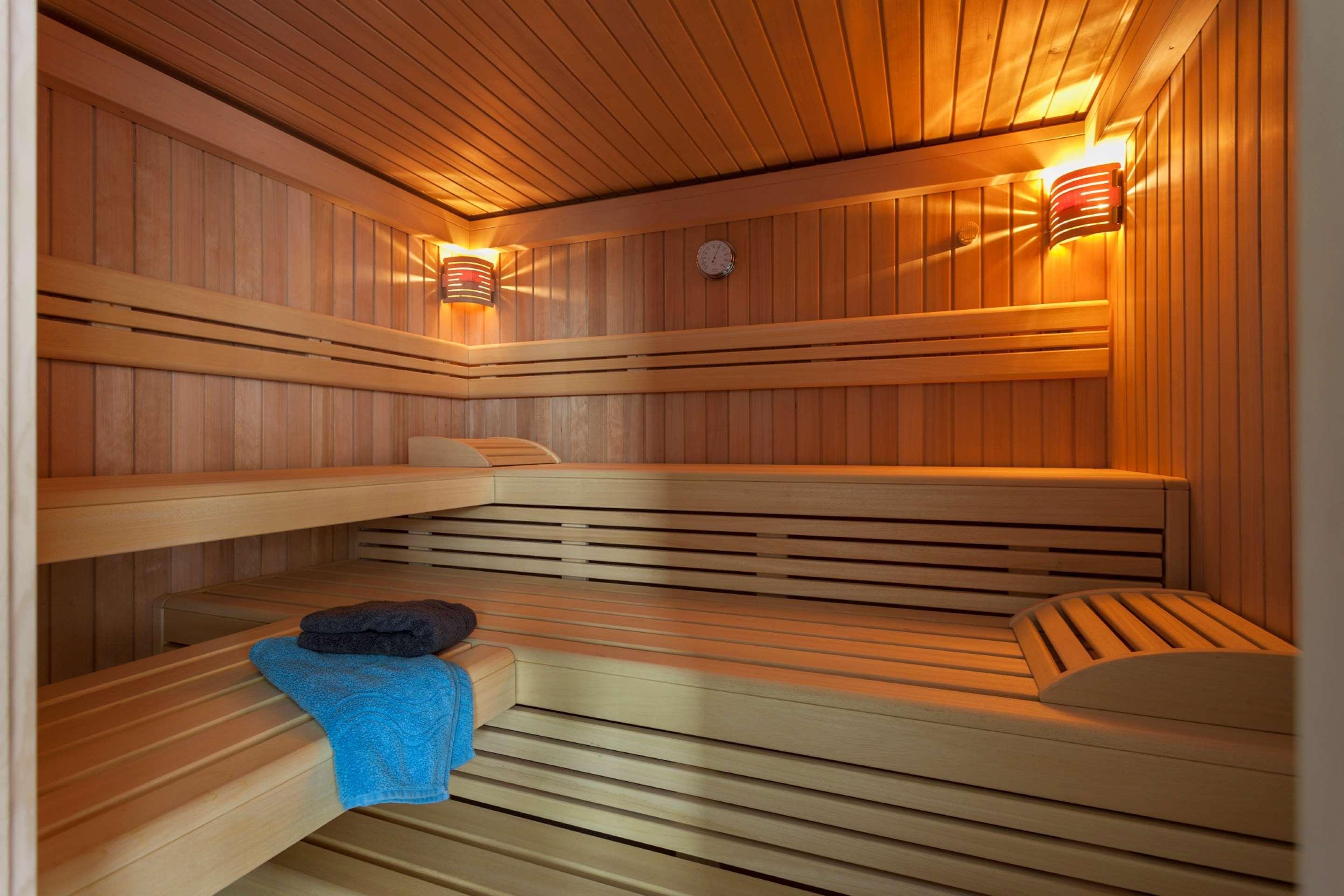 Best Western Hotel Am Europaplatz Königsbrunn Εξωτερικό φωτογραφία