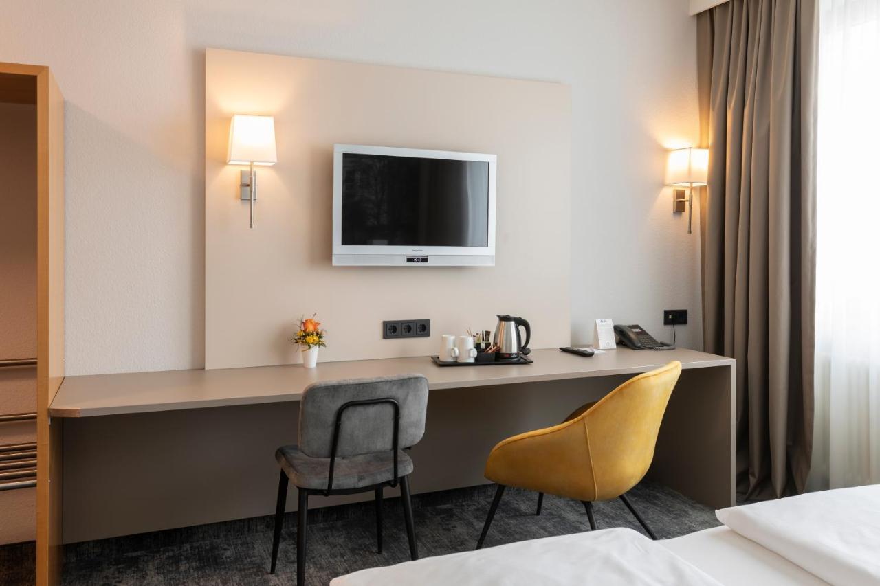 Best Western Hotel Am Europaplatz Königsbrunn Εξωτερικό φωτογραφία
