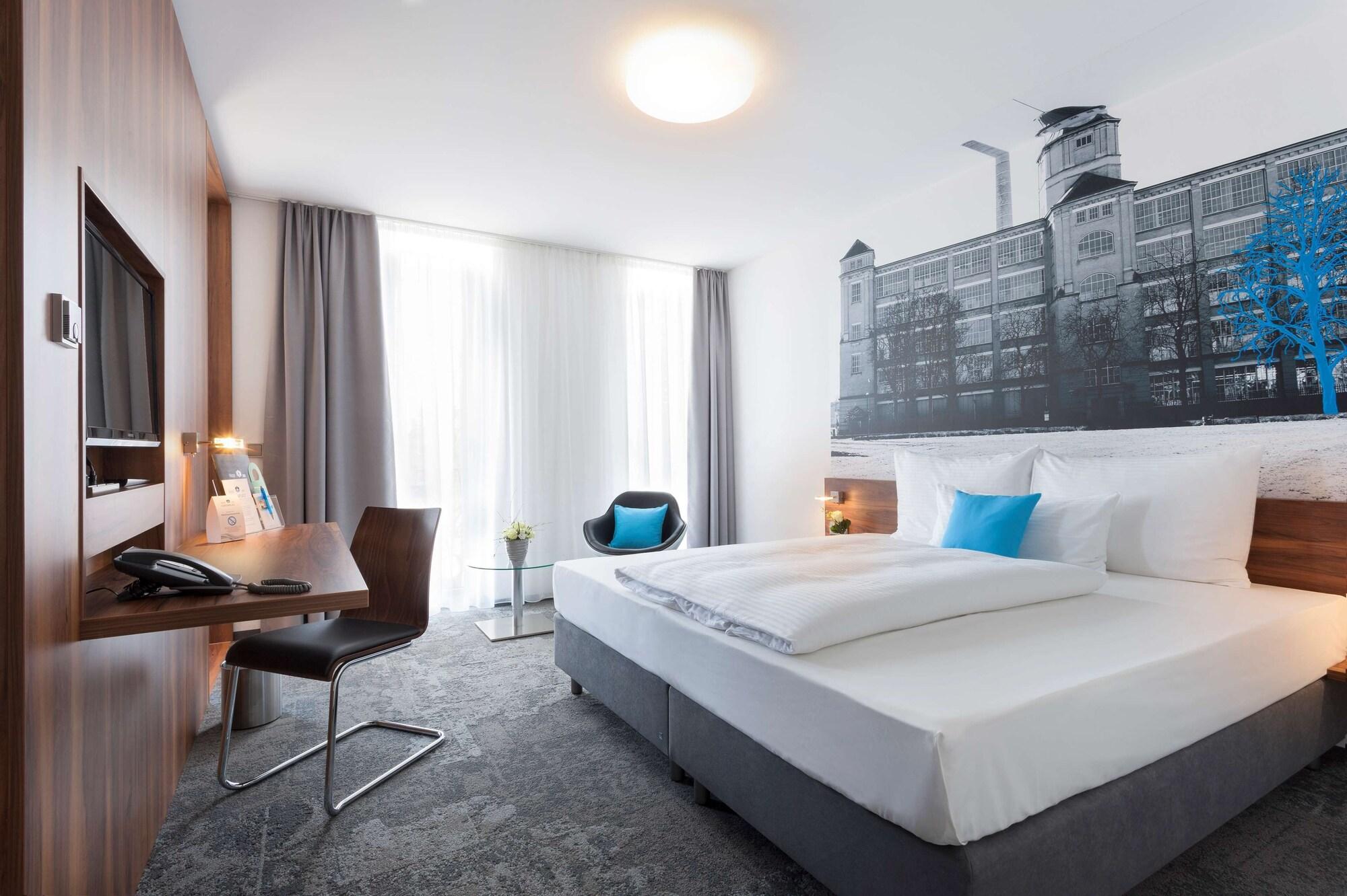 Best Western Hotel Am Europaplatz Königsbrunn Εξωτερικό φωτογραφία