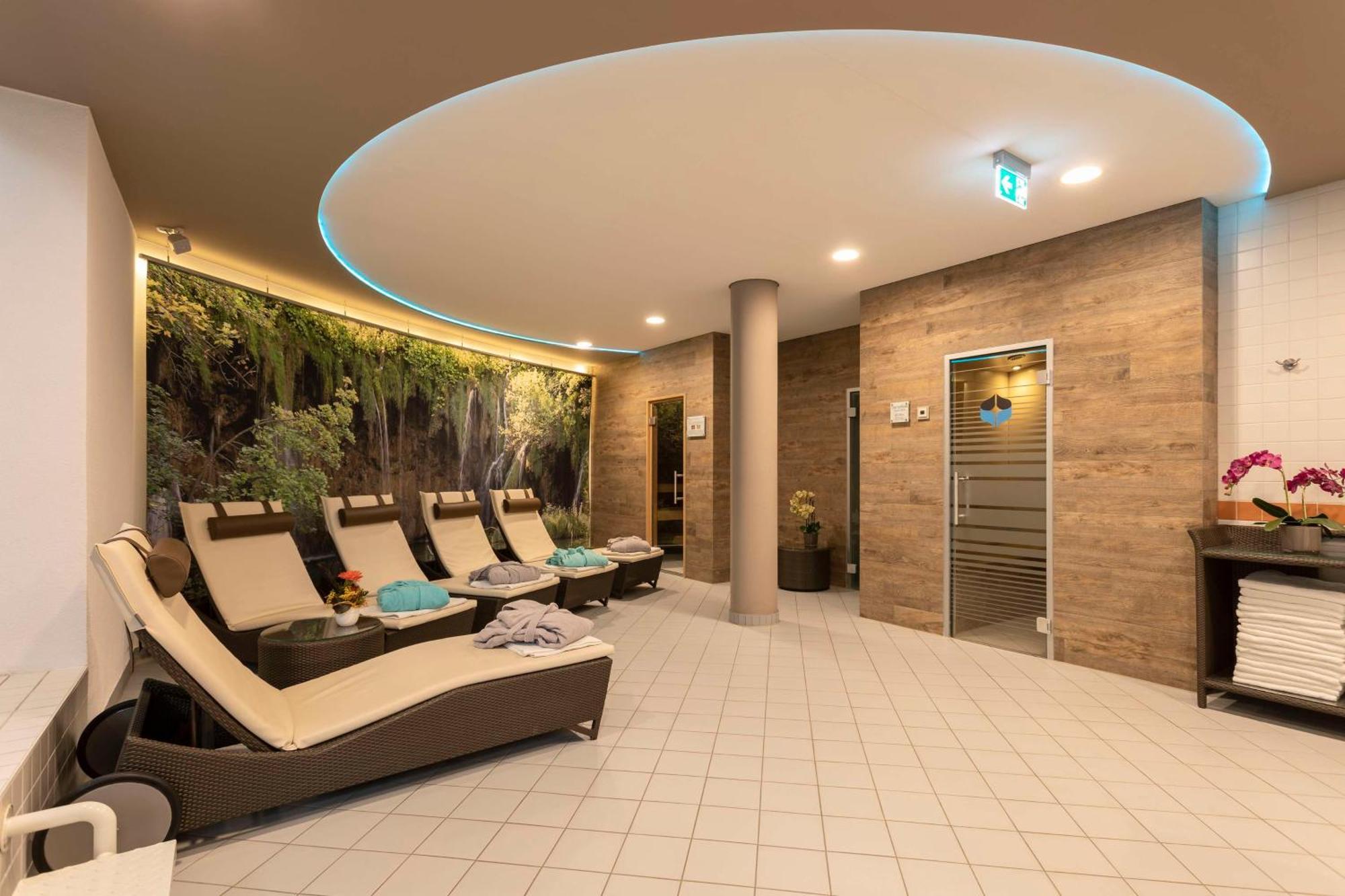 Best Western Hotel Am Europaplatz Königsbrunn Εξωτερικό φωτογραφία