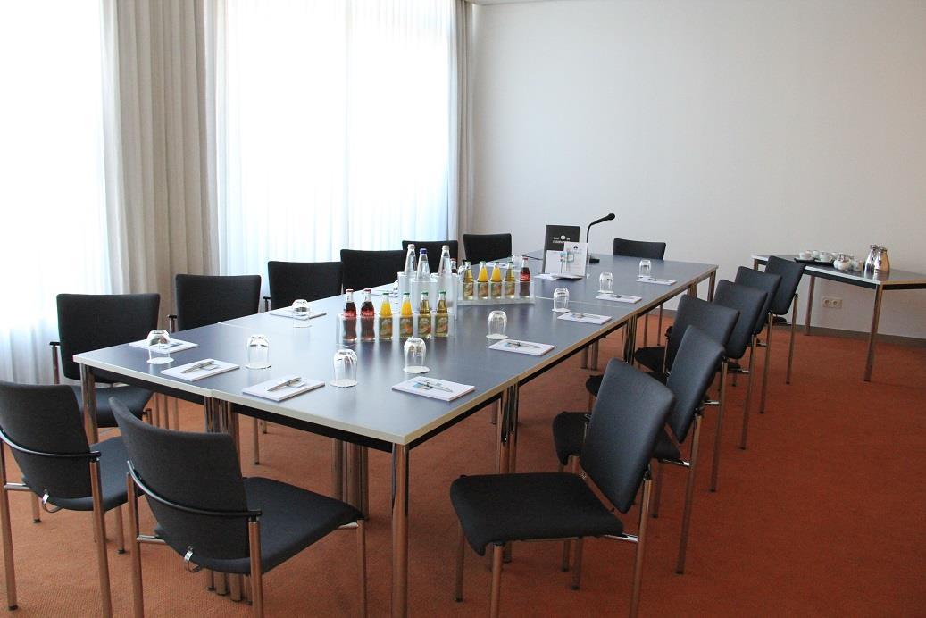 Best Western Hotel Am Europaplatz Königsbrunn Εξωτερικό φωτογραφία