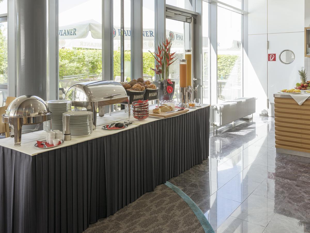 Best Western Hotel Am Europaplatz Königsbrunn Εξωτερικό φωτογραφία
