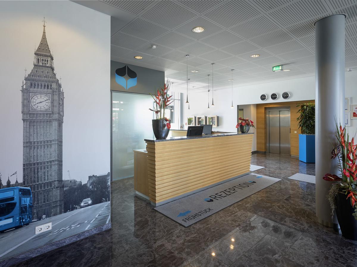 Best Western Hotel Am Europaplatz Königsbrunn Εξωτερικό φωτογραφία